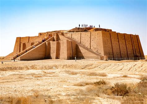 Ziggurat: De Mysterieuze Tocht Door Een Verloren Tempel!